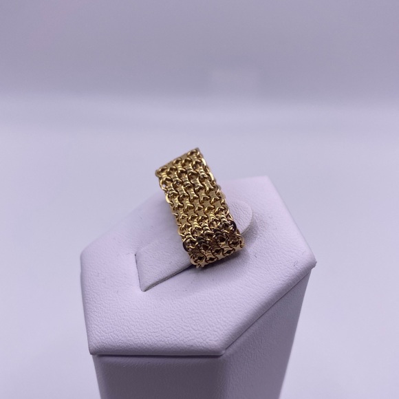 10k yellow gold mesh ring - Picture 4 of 11